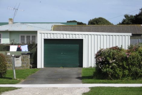 Photo of property in 121 Cornfoot Street, Castlecliff, Whanganui, 4501