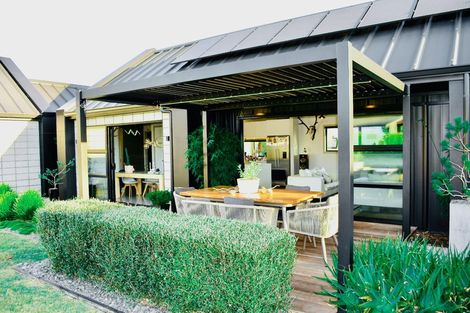 Photo of property in 16 Kaniera Terrace, Cambridge, 3434