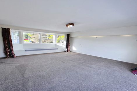 Photo of property in 1/520 Beach Road, Murrays Bay, Auckland, 0630