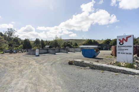 Photo of property in 35 Pataua Road South, Parua Bay, Onerahi, 0192