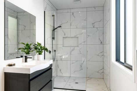 Photo of property in 21 Dry Hills Lane, Riverlands, 7274