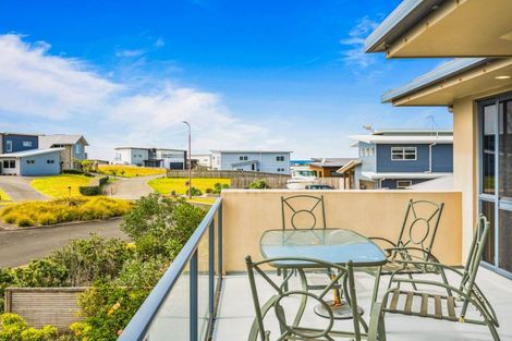 Photo of property in 10 Tuturu View, Ruakaka, 0116