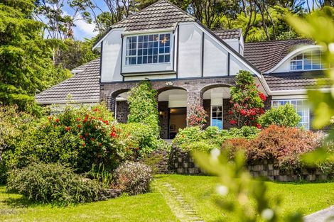 Photo of property in 31 Laingfield Terrace, Laingholm, Auckland, 0604