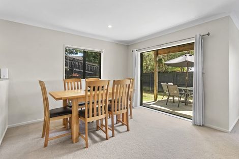Photo of property in 1/271 Sturges Road, Henderson, Auckland, 0612