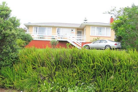 Photo of property in 2/23 Clayburn Road, Glen Eden, Auckland, 0602