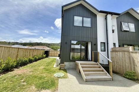 Photo of property in 9/64 Glen Road, Stokes Valley, Lower Hutt, 5019