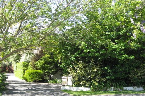 Photo of property in 1/17 Woodford Terrace, Ilam, Christchurch, 8053