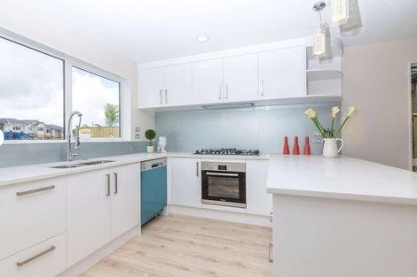 Photo of property in 34 Pikao Place, East Tamaki, Auckland, 2016