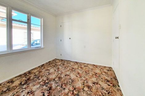 Photo of property in 4/286 Saint Aubyn Street, New Plymouth, 4310