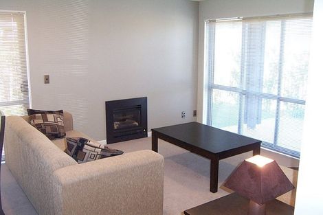 Photo of property in 19 Bluewater Place, Paraparaumu, 5032