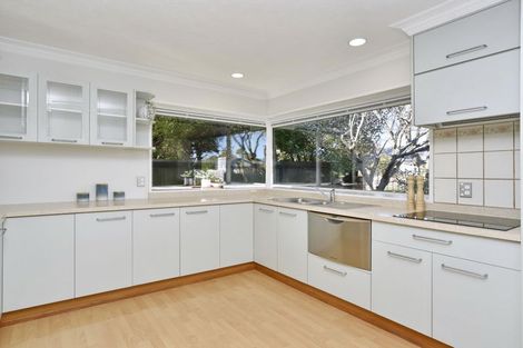 Photo of property in 7 Fisher Avenue, Sydenham, Christchurch, 8023