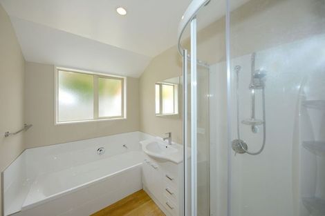 Photo of property in 73 Mandeville Street, Riccarton, Christchurch, 8011