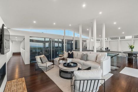 Photo of property in 4 Lagoon Way, Omaha, 0986