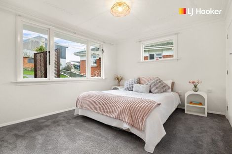 Photo of property in 165 Easther Crescent, Kew, Dunedin, 9012
