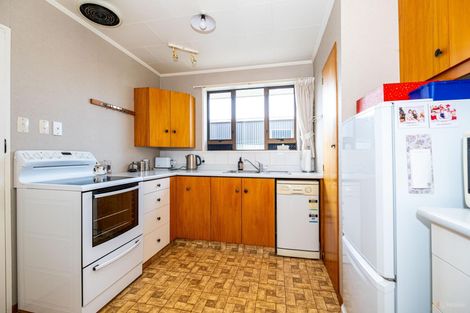 Photo of property in 35 Innes Street, Waimate, 7924