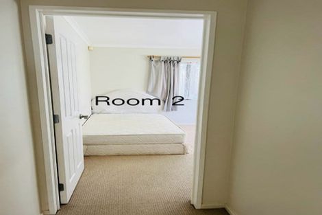 Photo of property in 102 Middlefield Drive, Flat Bush, Auckland, 2016