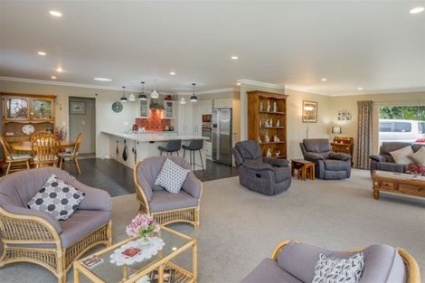 Photo of property in 10 Burnfield Way, Levin, 5510