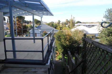 Photo of property in 9 Garden Terrace, Devonport, Auckland, 0624