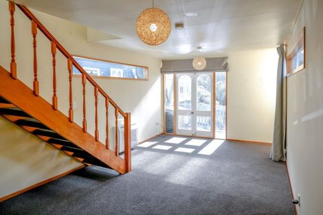 Photo of property in 5/1 Cottleville Terrace, Thorndon, Wellington, 6011