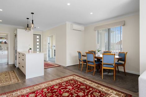 Photo of property in 22 Carnation Court, Cambridge, 3434