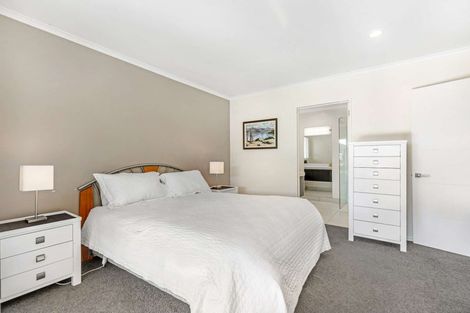 Photo of property in 39 Waikawa Road, Picton, 7220