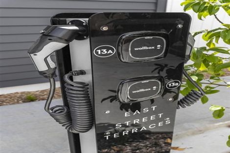 Photo of property in 13a East Street, Pukekohe, 2120