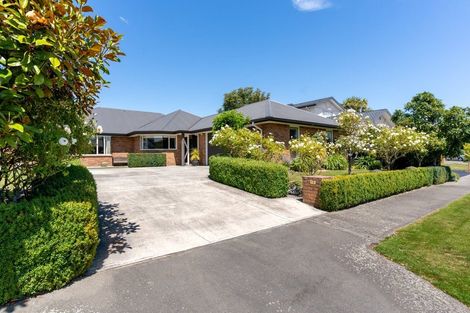 Photo of property in 15 Van Dieman Close, Templeton, Christchurch, 8042