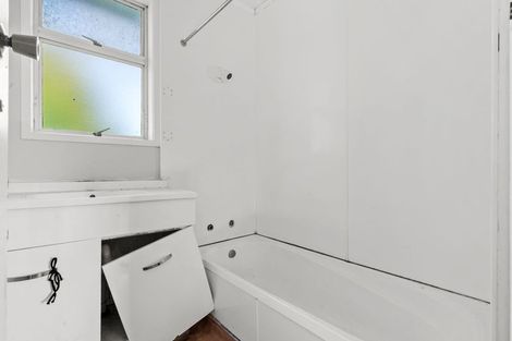 Photo of property in 18 Astor Place, Manurewa, Auckland, 2102