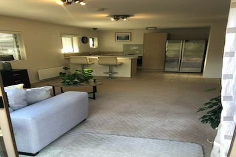 Photo of property in 25 Maxwelton Drive, Mairangi Bay, Auckland, 0630