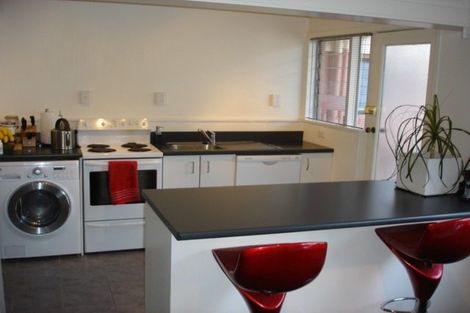 Photo of property in 99 Grant Road, Thorndon, Wellington, 6011