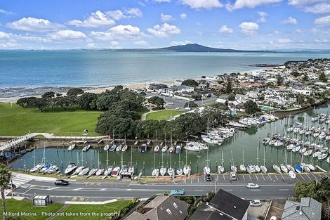 Photo of property in 41 Craig Road, Milford, Auckland, 0620