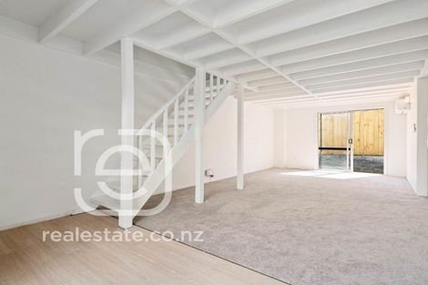 Photo of property in 4/9 Miro Street, New Lynn, Auckland, 0600