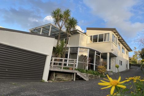 Photo of property in 33 Beulah Avenue, Rothesay Bay, Auckland, 0630