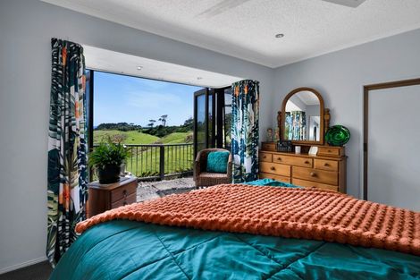 Photo of property in 2 Waireka Road, Omata, New Plymouth, 4374