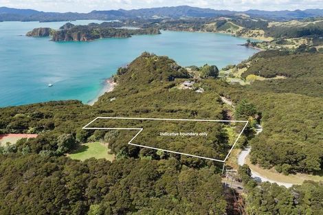 Photo of property in 193 Huaroa Road, Russell, 0272