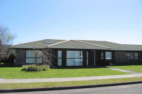 Photo of property in 3 College Drive, Paraparaumu, 5032