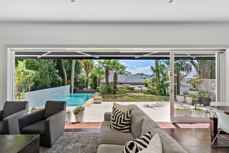 Photo of property in 32 Franklin Road, Freemans Bay, Auckland, 1011
