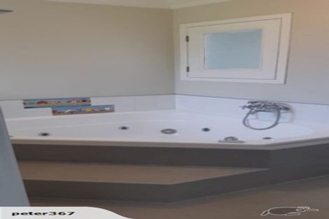 Photo of property in 1/46 Lyons Avenue, Murrays Bay, Auckland, 0630