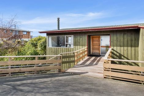 Photo of property in 43 Sutcliffe Street, Saint Clair, Dunedin, 9012