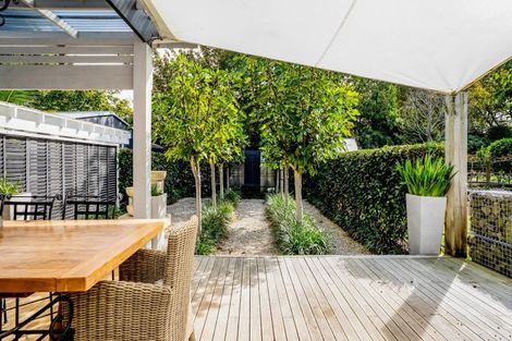 Photo of property in 500 Richmond Road, Lepperton, New Plymouth, 4373