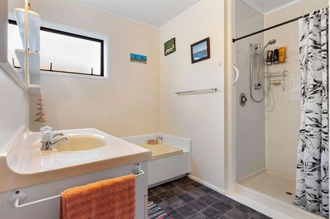 Photo of property in 126 State Highway 10, Coopers Beach, 0420