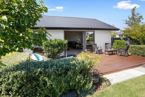 Photo of property in 19 Highgate Drive, Rangiora, 7400