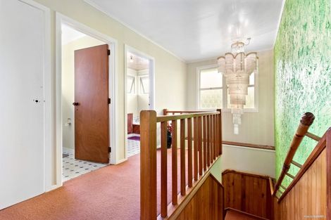 Photo of property in 4 Kaweka Street, New Lynn, Auckland, 0600