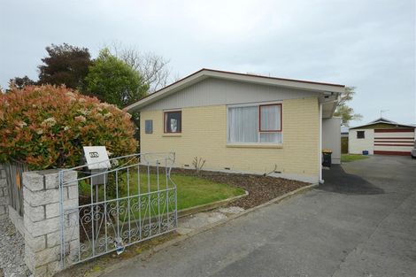 Photo of property in 65 Saint Heliers Crescent, Aranui, Christchurch, 8061