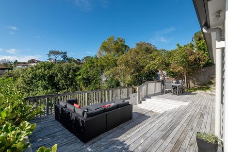 Photo of property in 7 Bushglen Court, Browns Bay, Auckland, 0630