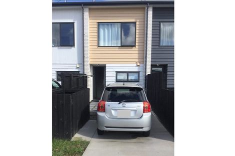 Photo of property in 87 Battalion Drive, Papakura, 2110