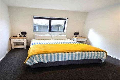 Photo of property in 21 Cumberland Street, Leigh, 0985