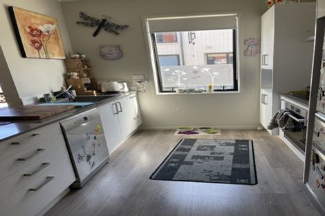 Photo of property in 4 Kerewhenua Crescent, Hobsonville, Auckland, 0616