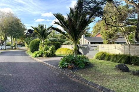 Photo of property in 26 Kingfisher Grove, Greenhithe, Auckland, 0632