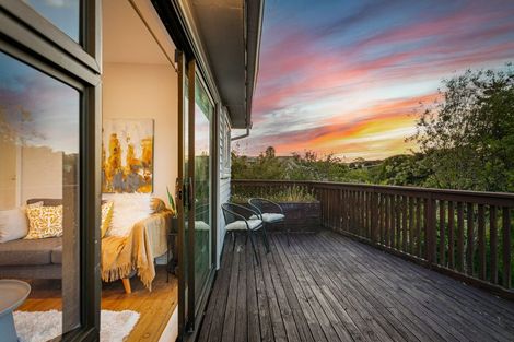 Photo of property in 1/637 Swanson Road, Swanson, Auckland, 0612